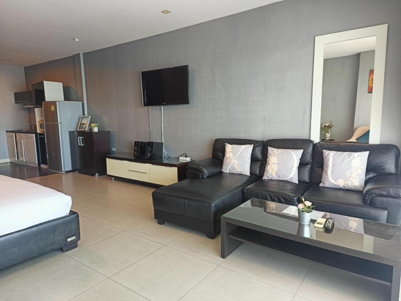 View Talay 6 Pattaya Beach Apartment By Honey Exterior foto