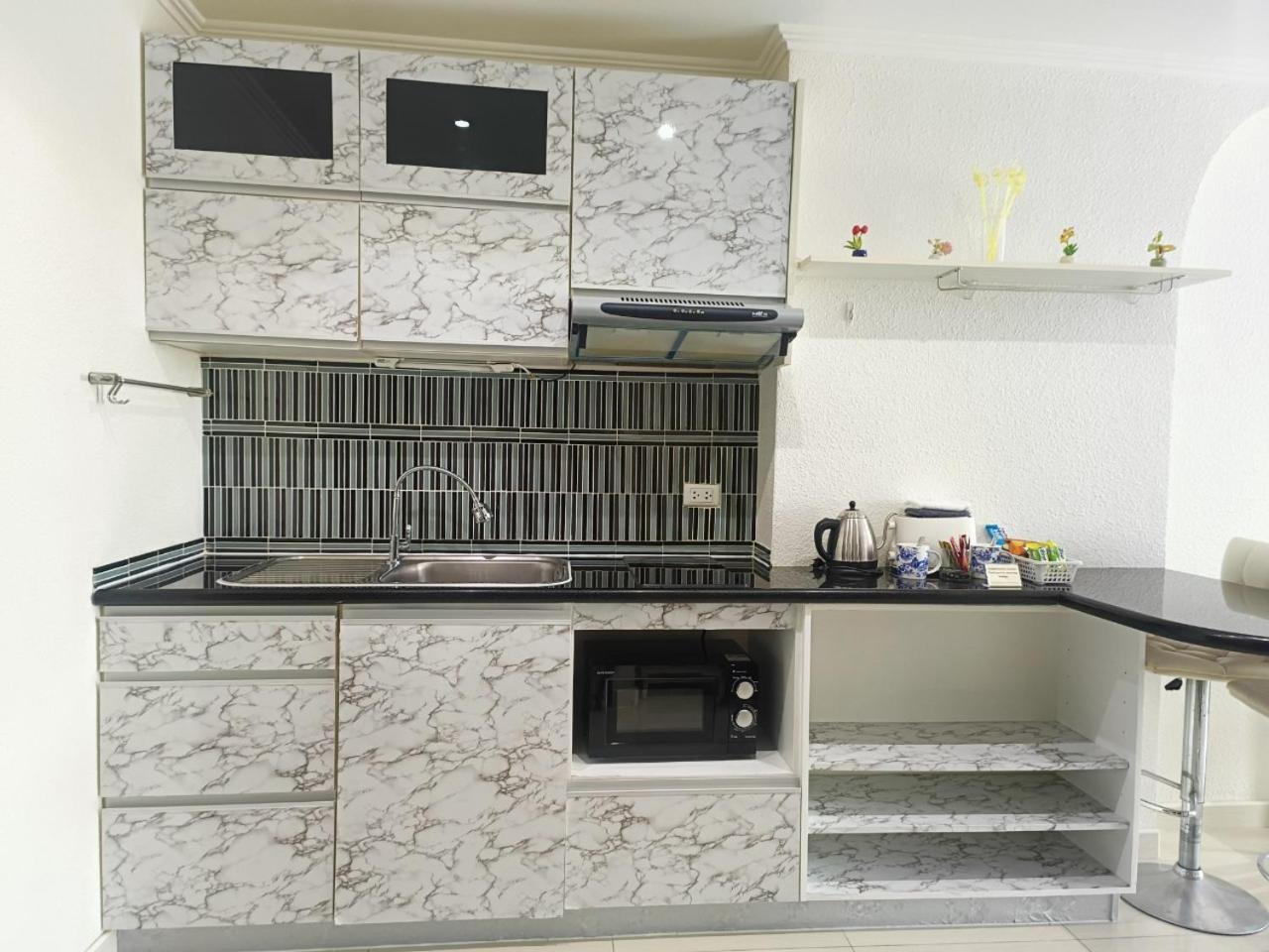 View Talay 6 Pattaya Beach Apartment By Honey Exterior foto