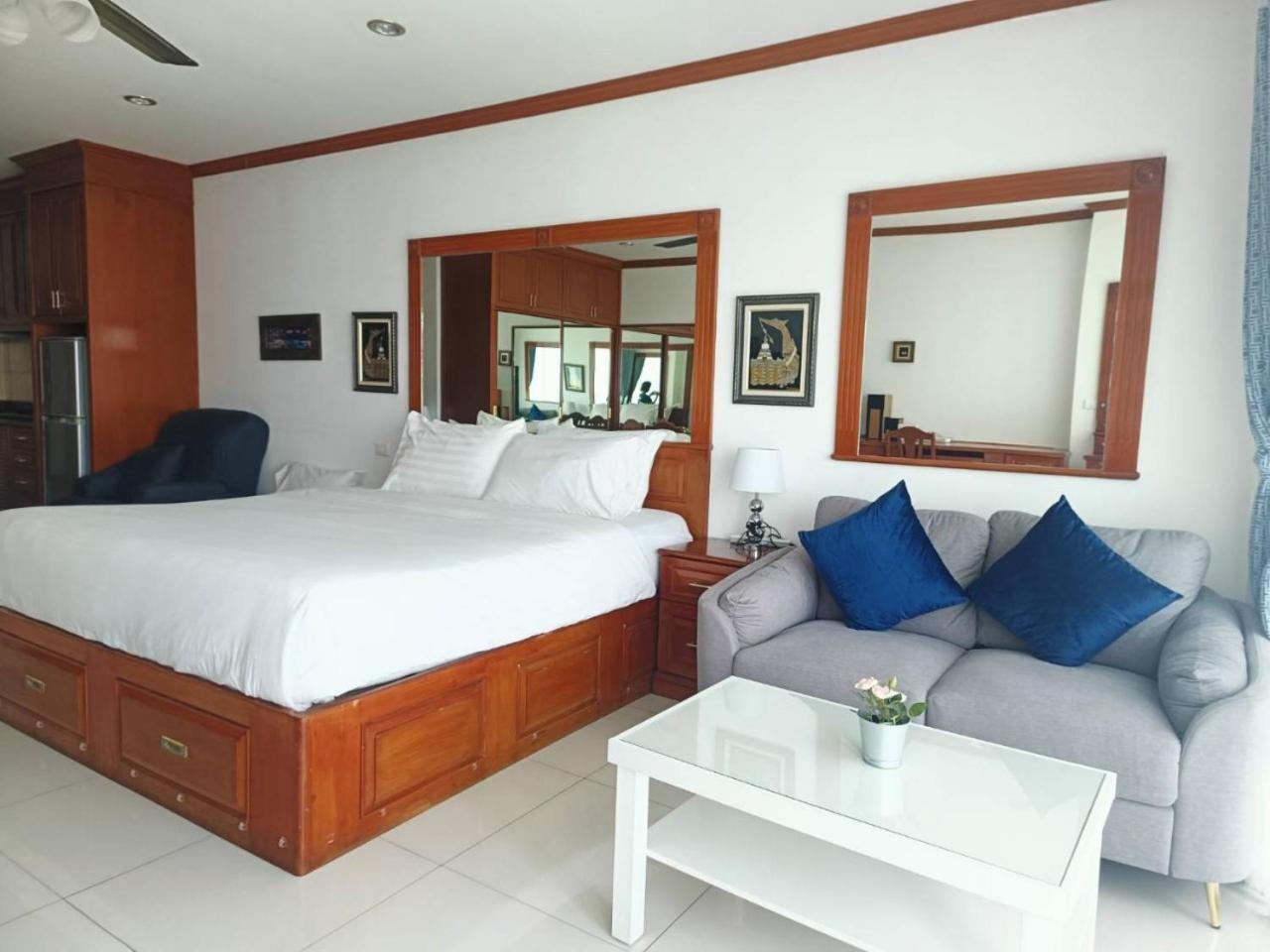 View Talay 6 Pattaya Beach Apartment By Honey Exterior foto