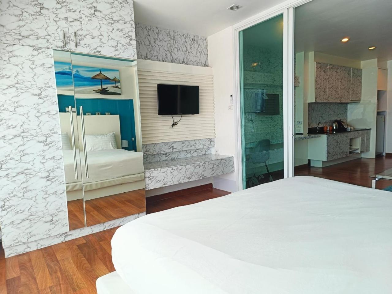 View Talay 6 Pattaya Beach Apartment By Honey Exterior foto