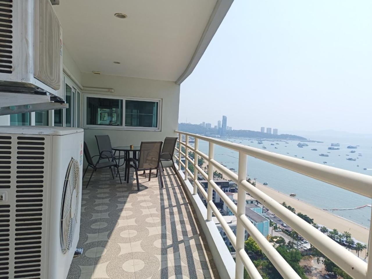 View Talay 6 Pattaya Beach Apartment By Honey Exterior foto
